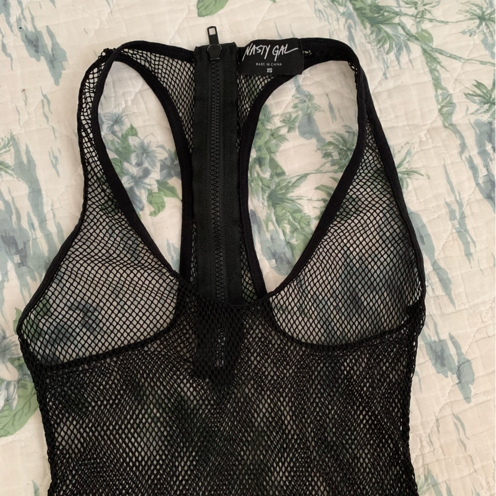 Nasty Gal Net Your Gal Mesh Fishnet Thong Bodysuit XS Black Racerback Zip - Picture 5 of 10